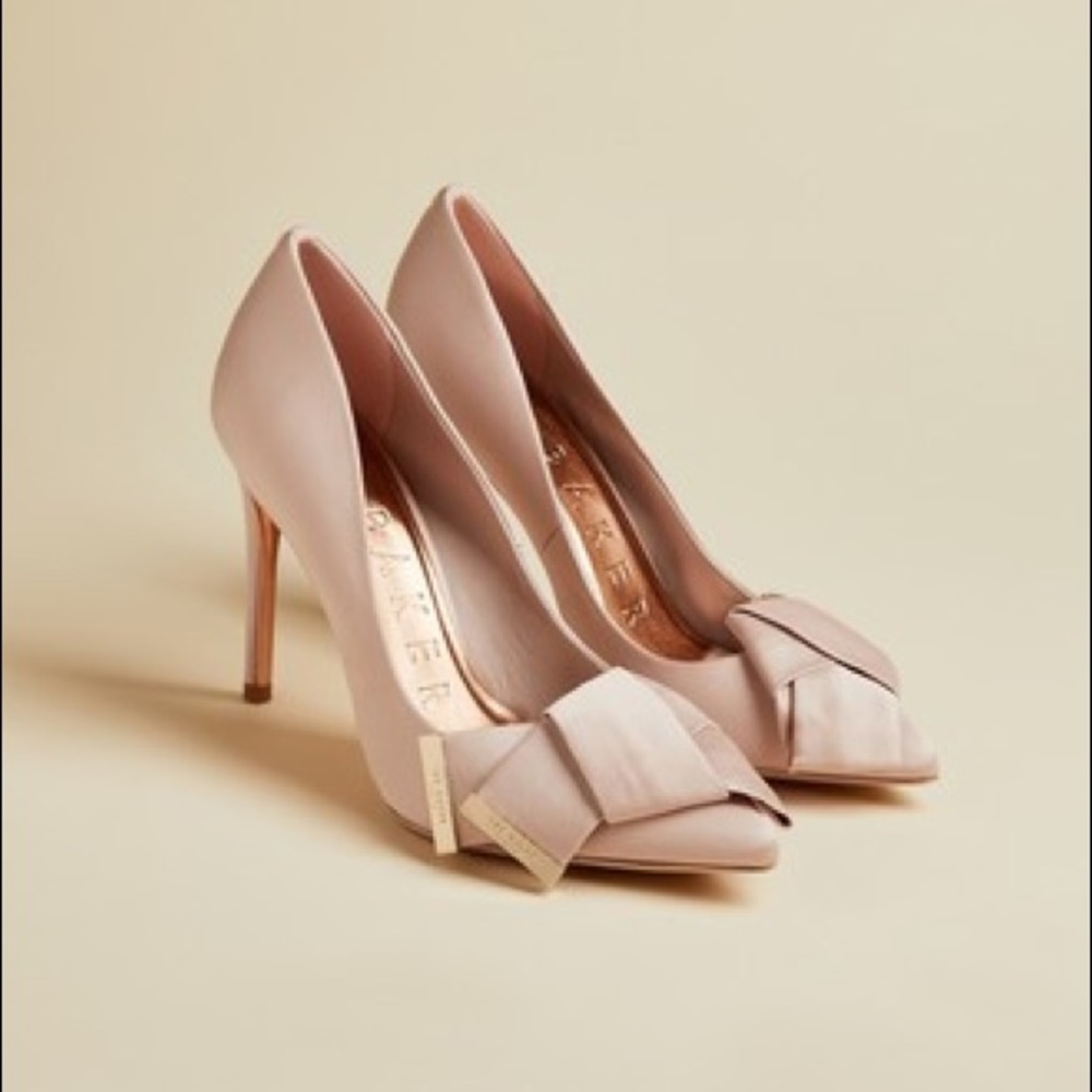 Ted Baker IINESI Satin bow detail courts. Bridal.